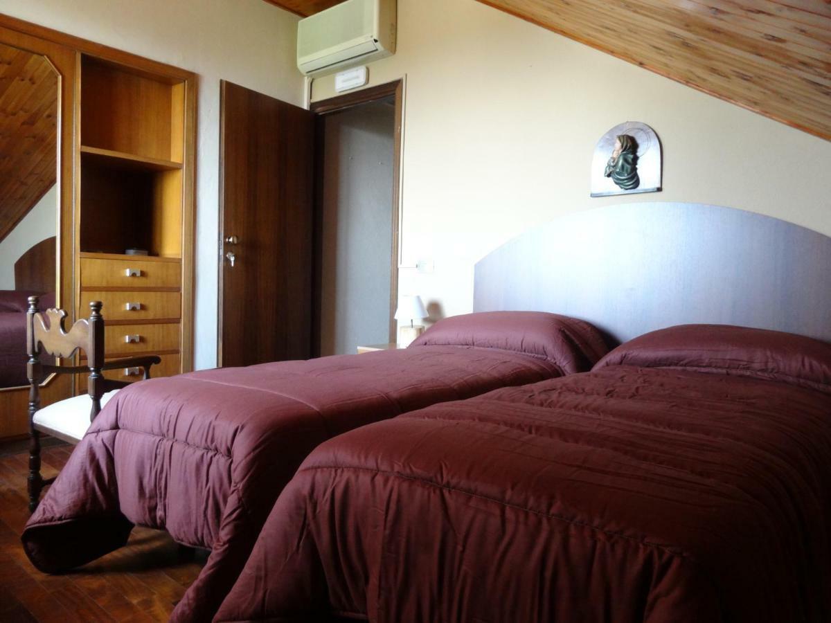 B&B Casa Di Antonio_Etna Vacanze Trecastagni Buitenkant foto