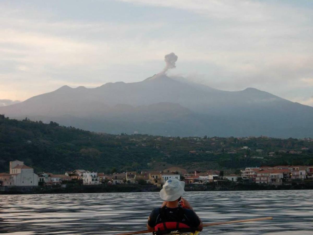 B&B Casa Di Antonio_Etna Vacanze Trecastagni Buitenkant foto